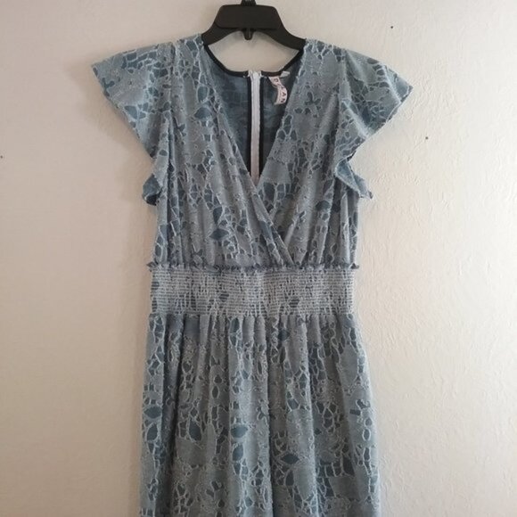 Dolan Maisie Blue Textured Floral Jumpsuit - Picture 3 of 16